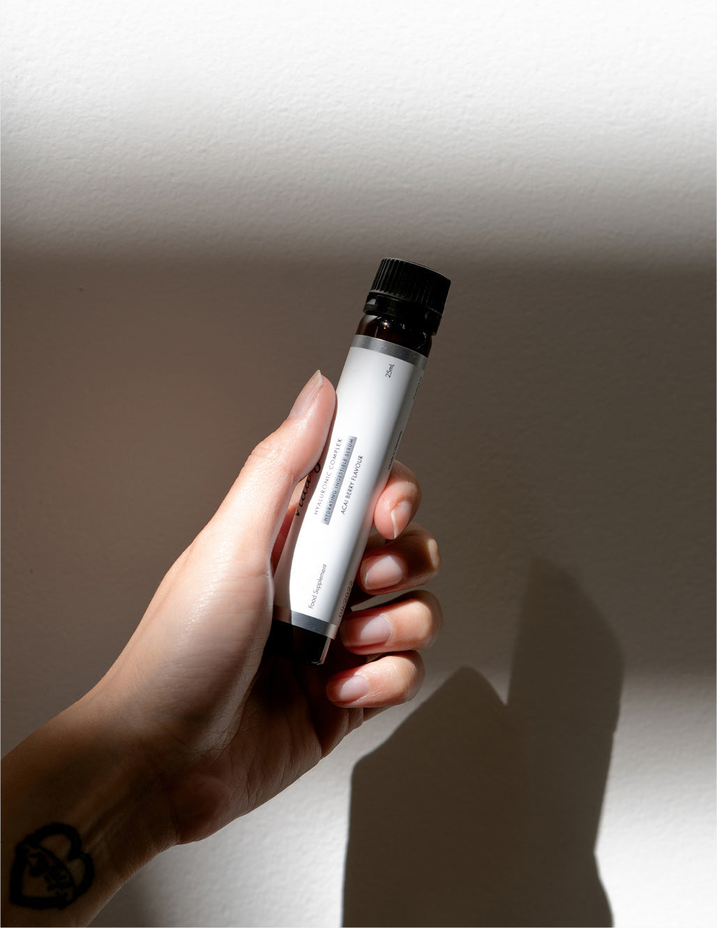 Vorteile von Hyaluronsäure bei trockener und feuchtigkeitsarmer Haut